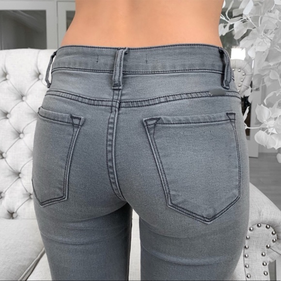Reposh Harlee Jeans - Picture 3 of 7